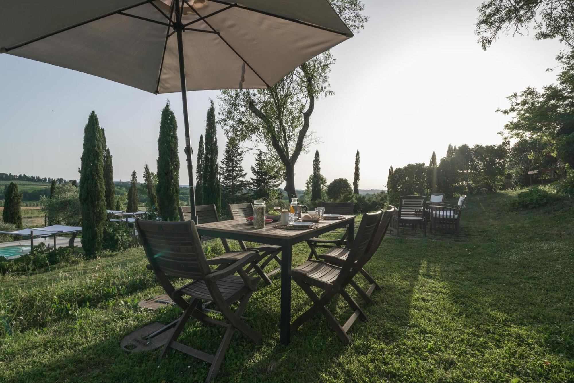 Agriturismo La Ca'Solare Palaia Esterno foto