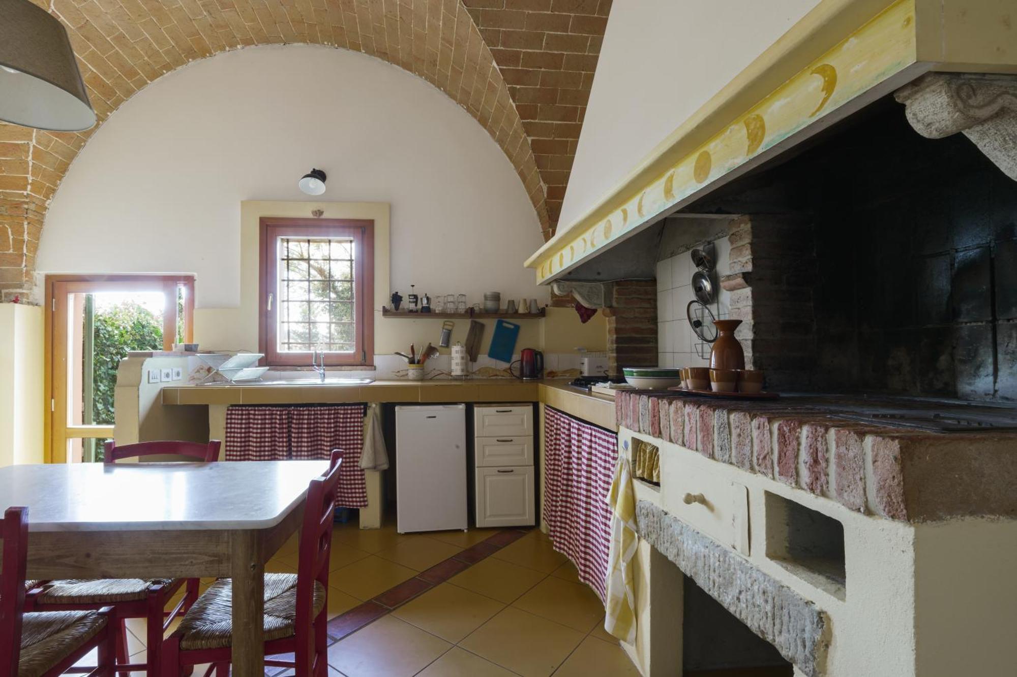 Agriturismo La Ca'Solare Palaia Esterno foto