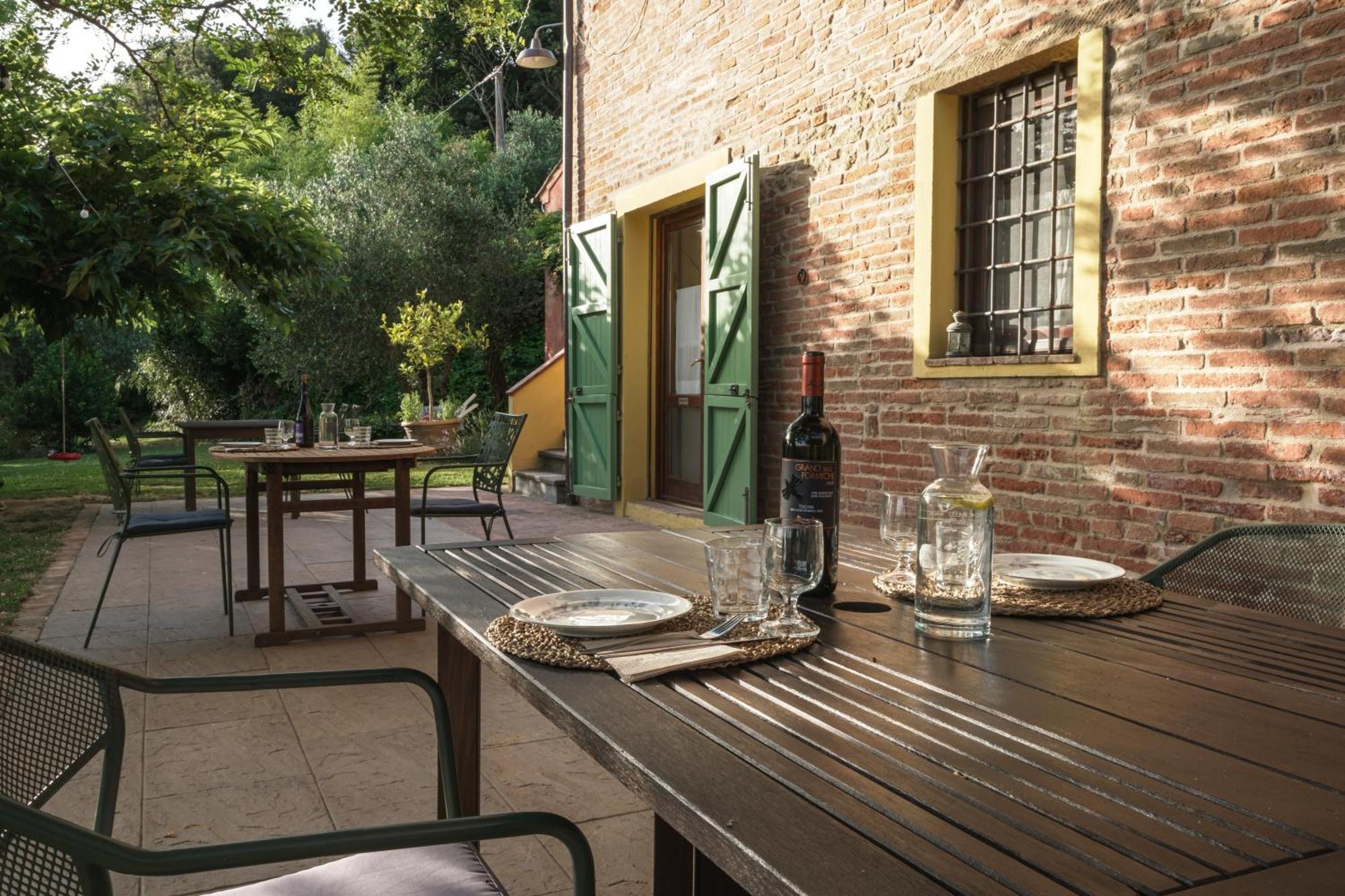 Agriturismo La Ca'Solare Palaia Esterno foto