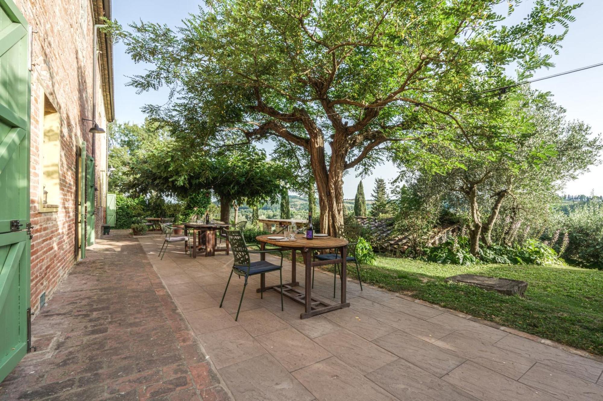 Agriturismo La Ca'Solare Palaia Esterno foto